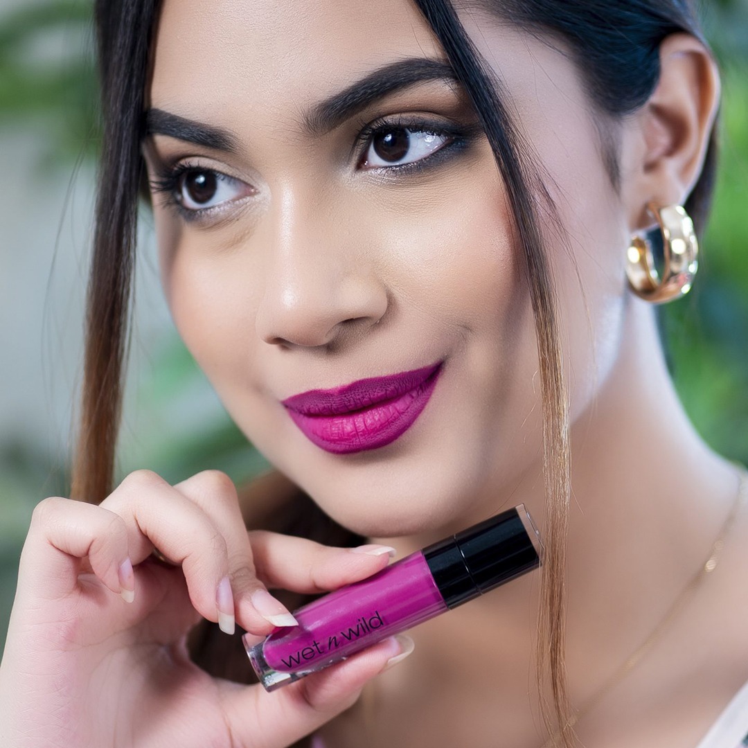 Wet n Wild Megalast Liquid Catsuit Lipstick  (Nice To Fuchsia)