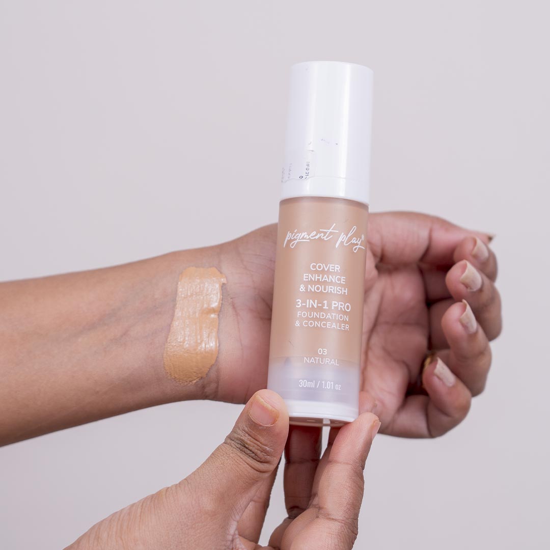 Pigment Play Liquid Foundation (Natural 03)
